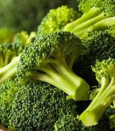 brokoli-besin-degeri-yuksek-tuketimde-dikkat-gerekenler-VHpx9cGf.jpg