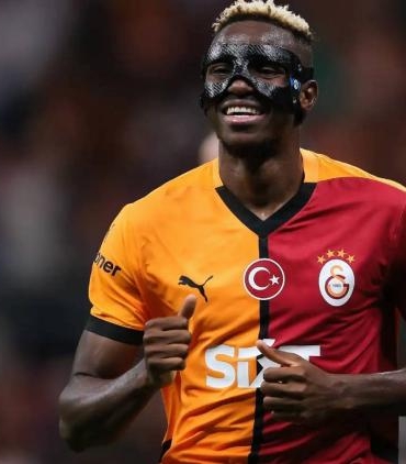 galatasaray-oyuncu-transferiyle-rekorlar-kirdi-300-milyon-euro-barajini-asti-qz5b6Iqk.jpg