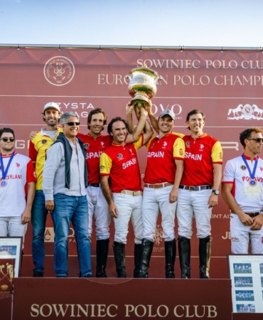 polonyada-xv-fip-avrupa-polo-sampiyonasi-us-polo-assn-resmi-giyim-ortagi-olarak-sahne-T9K4W9SM.jpg