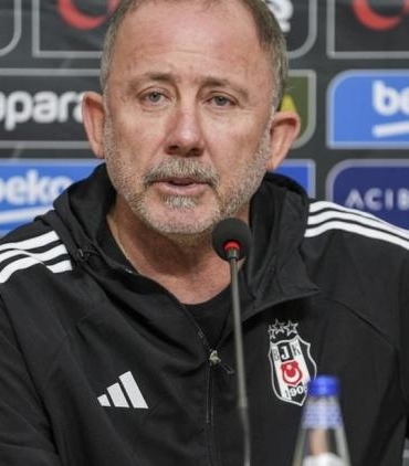 besiktas-teknik-direktoru-sergen-yalcinin-anjiyo-sonrasi-saglik-durumu-kulupten-resmi-aciklama-q8IFYiDd.jpg