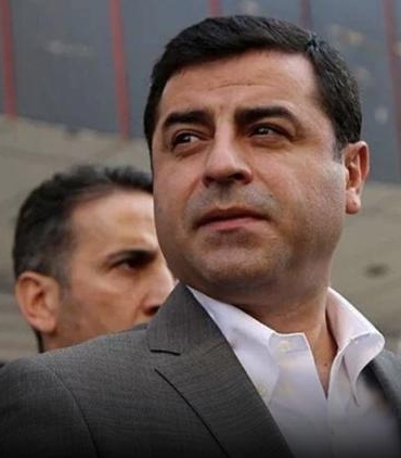 demirtas-icin-tahliye-basvurusu-avukatlar-aihm-kararinin-kesinlesmesinin-ardindan-adimi-atti-qvKaxnFO.jpg