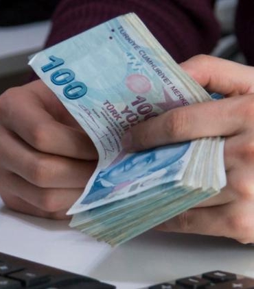 enflasyon-magduru-asgari-ucretliler-40-bin-tlyi-zorlayan-yasam-maliyeti-ve-kesinlesen-gozler-cZOEn36U.jpg