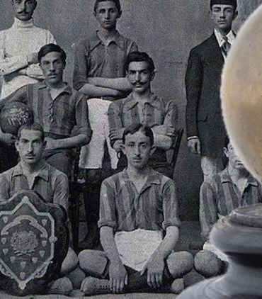 fenerbahcenin-1911-1912-sampiyonluk-kupasi-muzayedede-satista-arif-emirzade-beye-ait-tarihi-eser-vHSFn7xn.jpg
