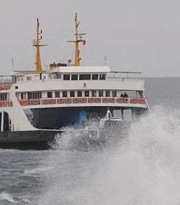 firtina-nedeniyle-kabatepe-gokceada-seferleri-iptal-edildi-geyikli-bozcaada-hattinda-saat-degisiklikleri-ncB9ZZOB.jpg