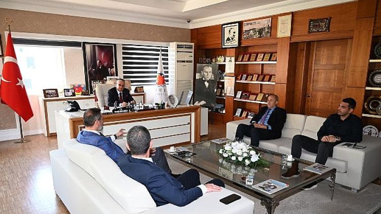 Kemer’de TÜRKONFED İş Zirvesi: İş Dünyası ve Kemer Turizmi İçin Yeni İş Birliği Fırsatları