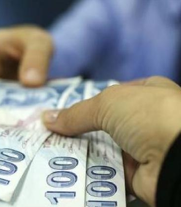 memur-ve-emeklilere-yaklasan-zam-ocak-2026-taban-artisiyla-maaslar-ve-sosyal-odemeler-genisletiliyor-BIFQtyDG.jpg