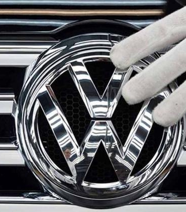 volkswagenin-2026-yatirim-acigi-11-milyar-euro-yeni-modeller-ve-fabrika-yatirimlari-ertelenebilir-HkTrQNtC.jpg