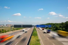 a24-otoyolu-sinirsiz-bolumun-riskleri-ve-guvenlik-uyarilari-ZgqT6mzg.jpg