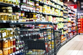 auchan-300-magazasini-intermarch-ve-nettoya-devrederek-fiyatlari-dusurmeyi-hedefliyor-BOeHLcyg.jpg