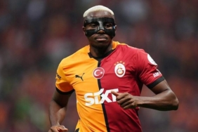 victor-osimhenin-nijeryaya-daveti-ve-oynama-sartlari-monaco-ve-antalyaspor-icin-sans-super-kupa-gbgZ9pk7.jpg