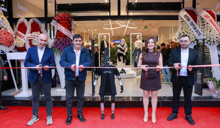 İzmit’in En Büyük Mağazası Yeni Koza Açıldı