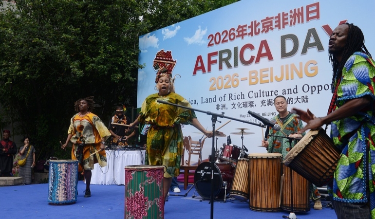 Çin ve Afrika Arasındaki Stratejik Ortaklık 70 Yılda Nasıl Derinleşti?