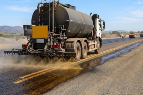 Brezilya'da Mısır Yağı Katkılı 95 Bin Ton Yenilenebilir Asfalt Üretildi