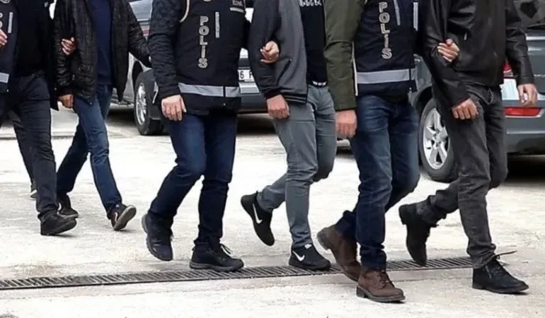 Sokaklar Güvende operasyonlarında suç örgütlerine yönelik 2 bin 447 adli işlem yapıldı