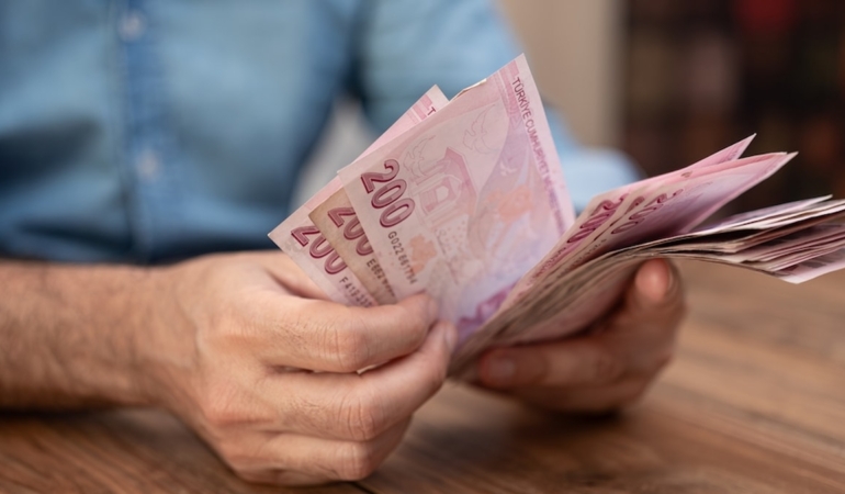 SSK ve Bağ-Kur Emeklilerinin Üç Aylık Kesinleşen Zam Oranı Belli Oldu