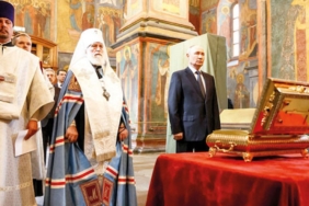 Rusya Ukrayna Cephesindeki Askerlerine 14. Yüzyıl Prensinin Kalıntılarını Gönderdi