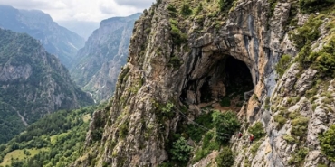 Artvin Mağaralarında Üretilen Nadir Balın Kilogram Fiyatı 264 Bin Liraya Ulaştı